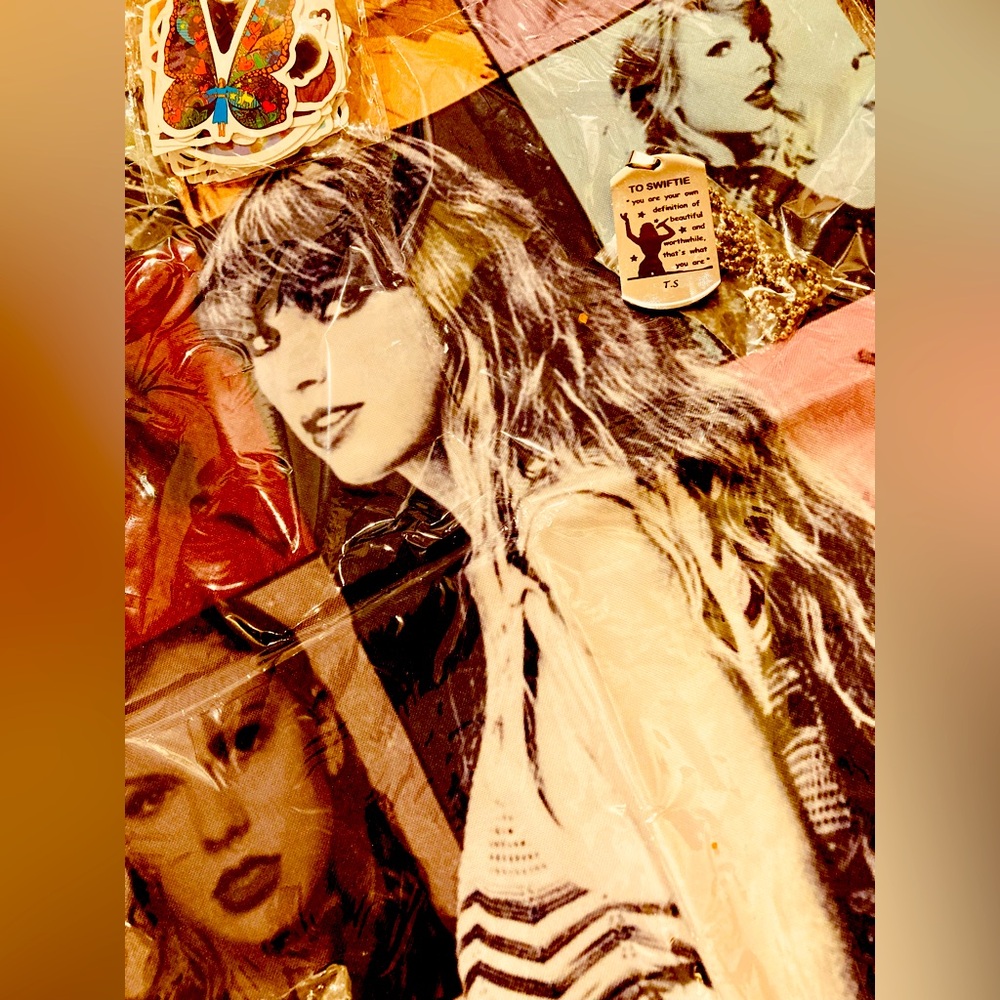 THERE SHE IS not just a Pop star not just a 1.6Billionaire but she has a soul